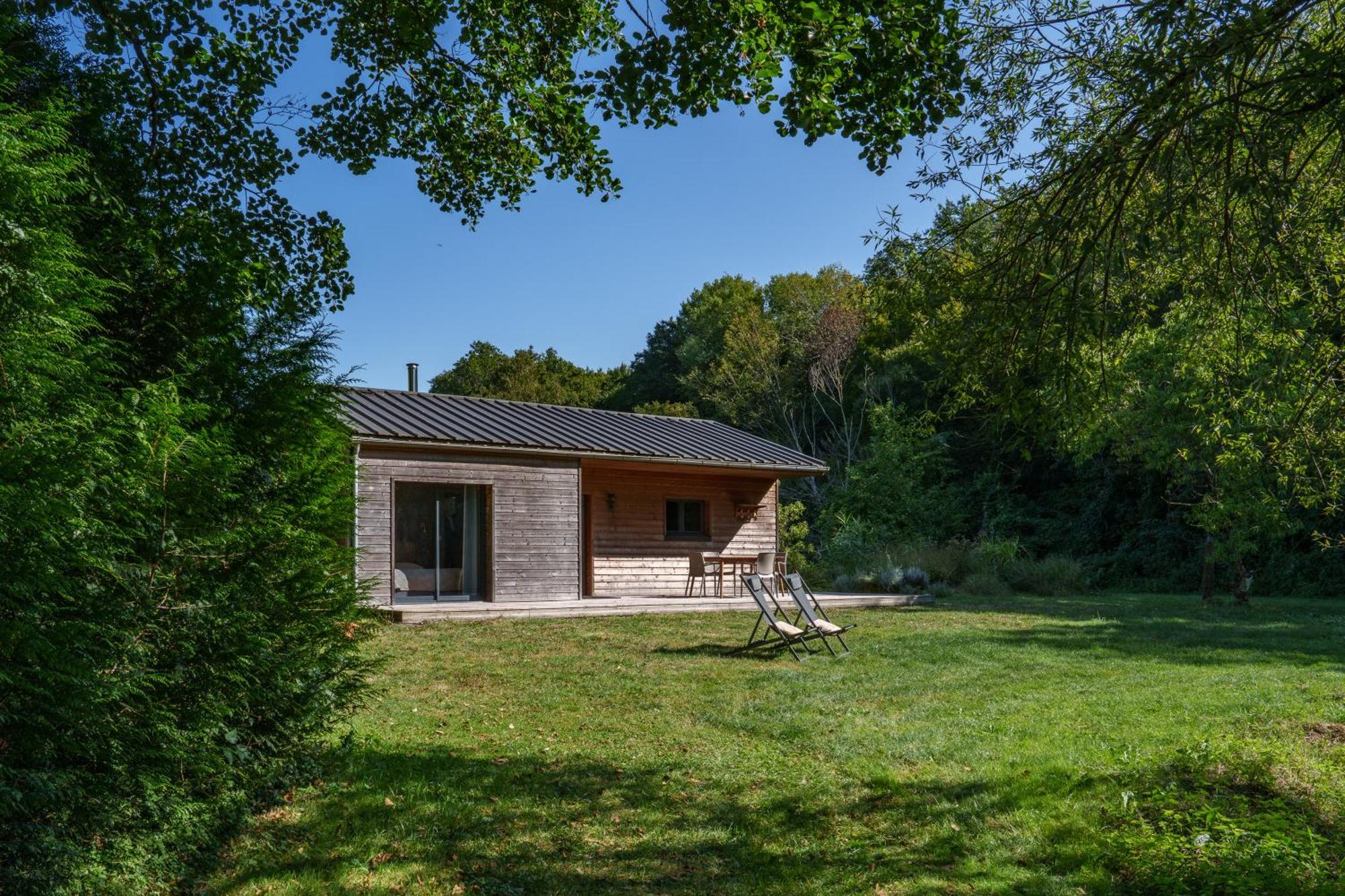 La Cabane Du Pont Du Douet Mazières-de-Touraine Eksteriør billede